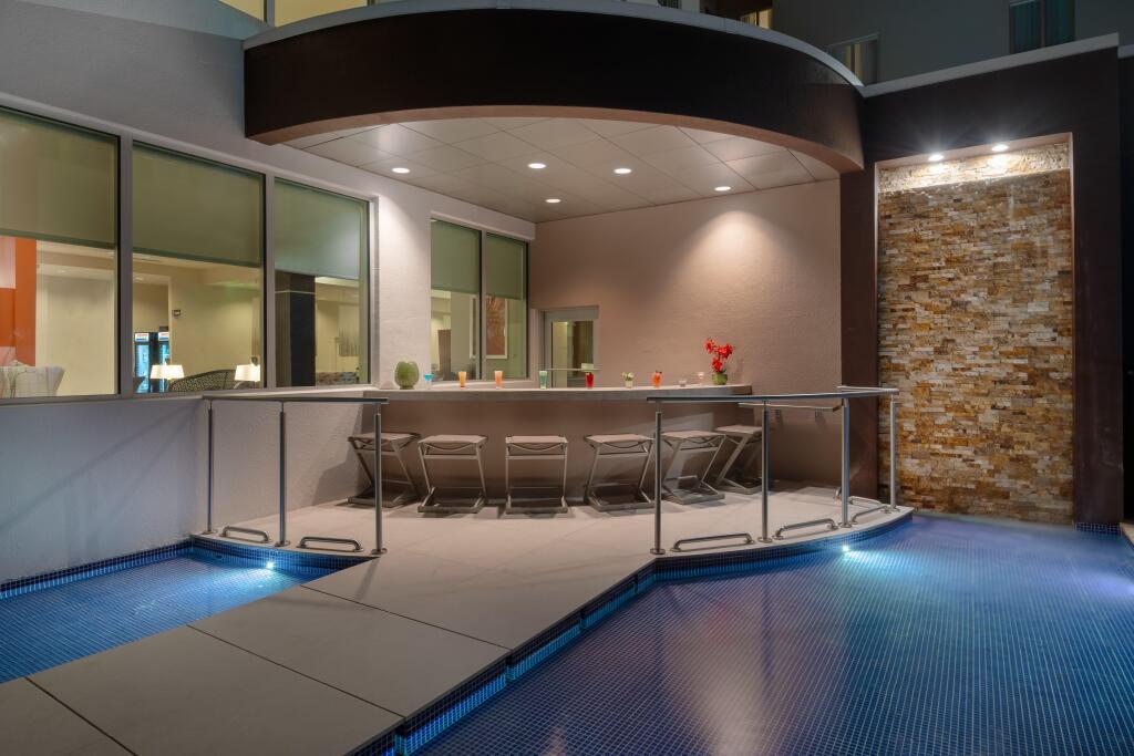 hotel image 8