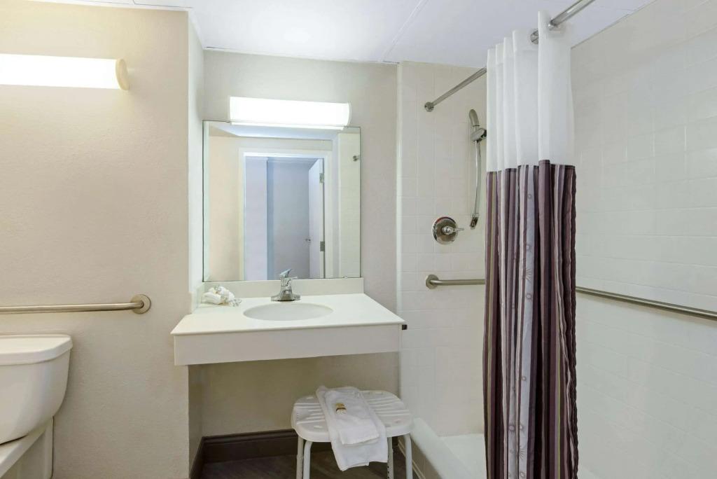 hotel image 12