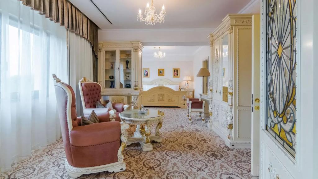 hotel image 13