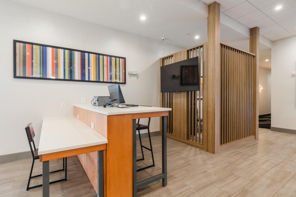 hotel image 5