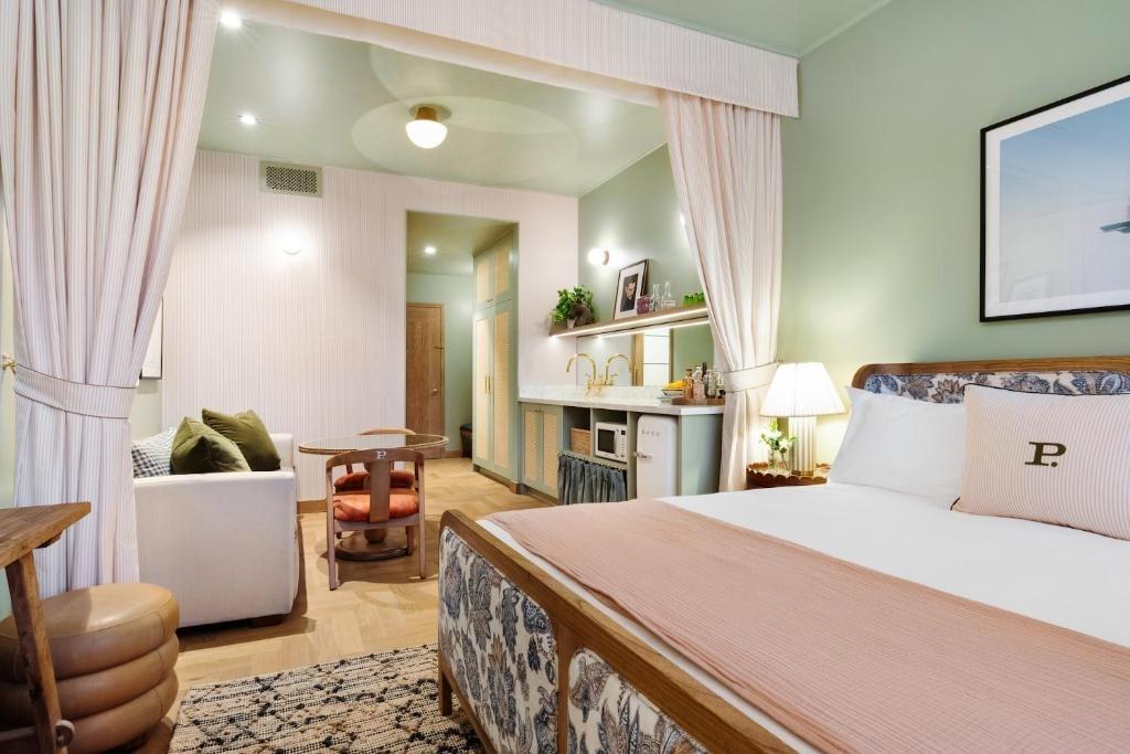 hotel image 8