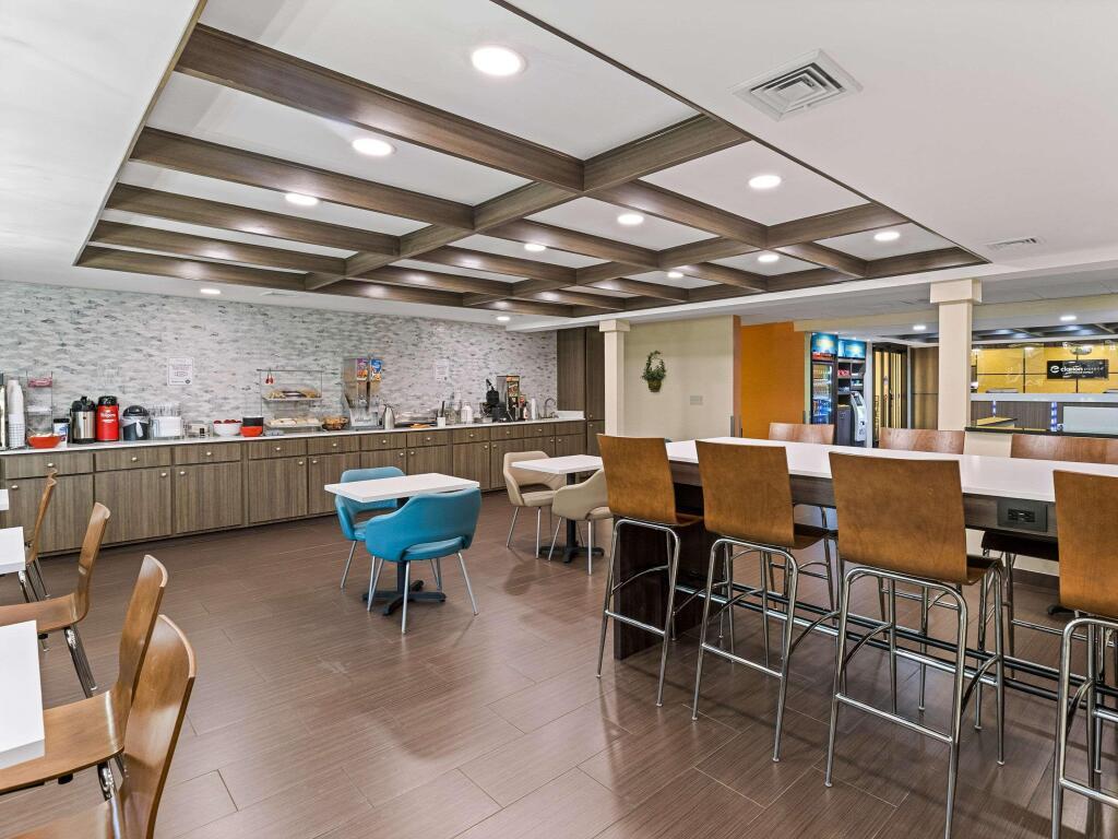 hotel image 11