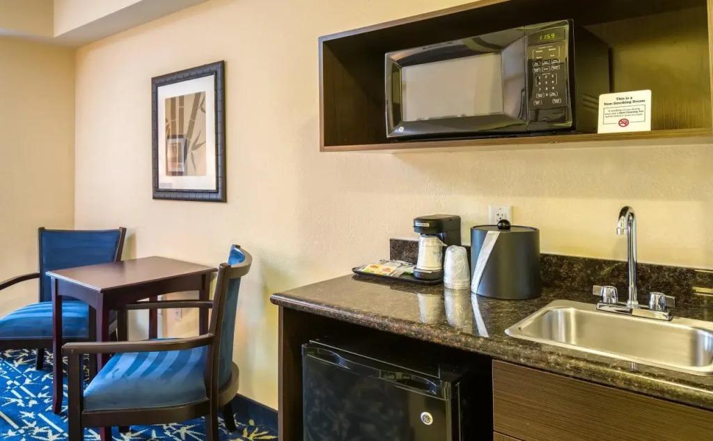 hotel image 8