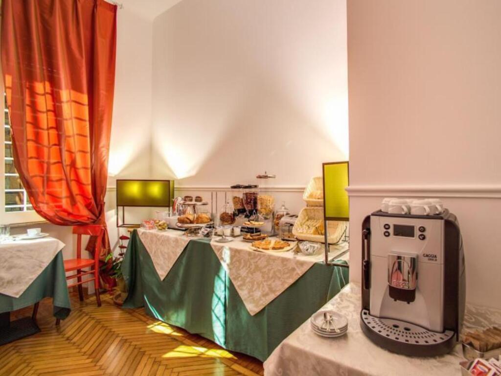 hotel image 16