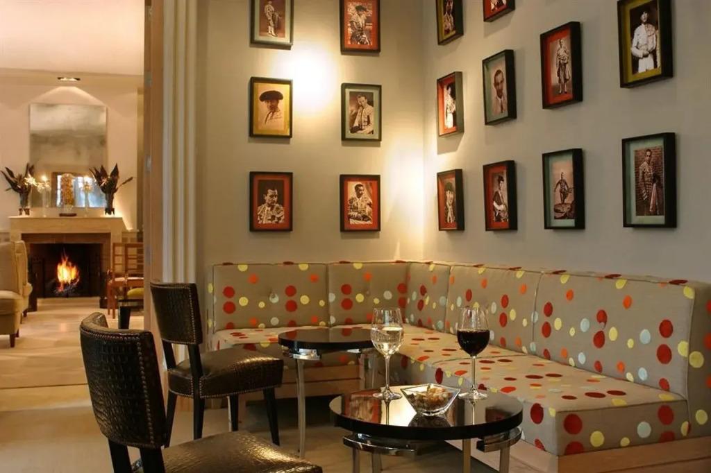 hotel image 10