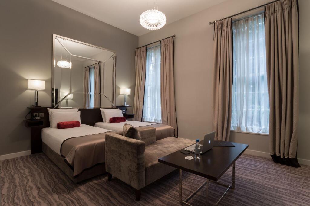 hotel image 18