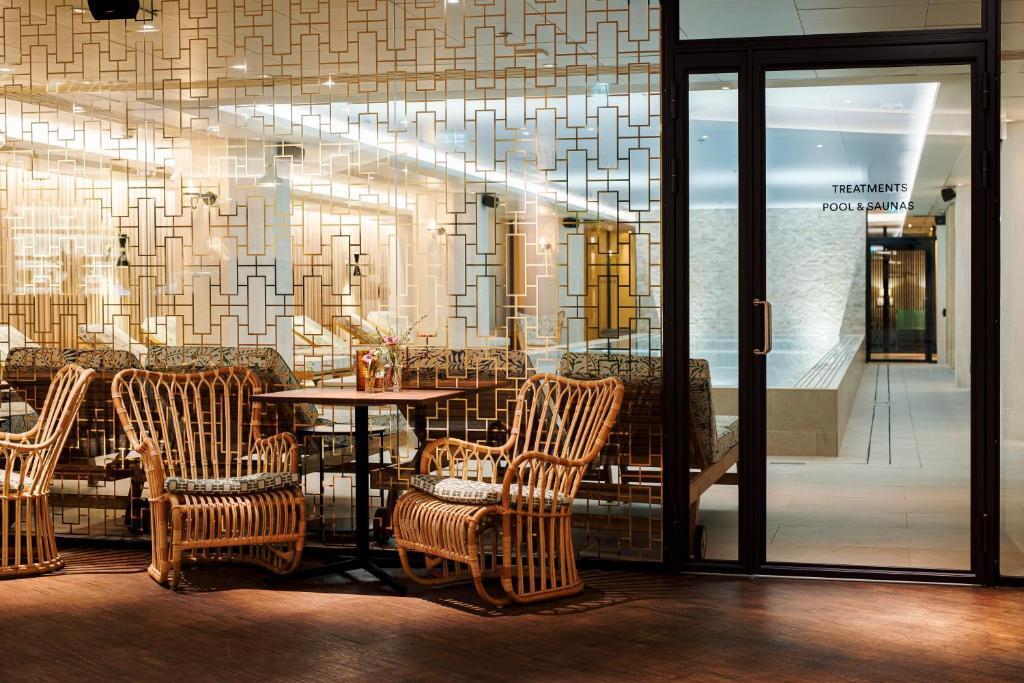 hotel image 39