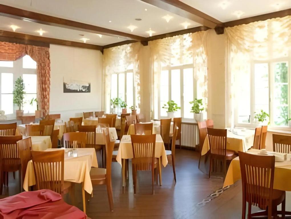hotel image 8