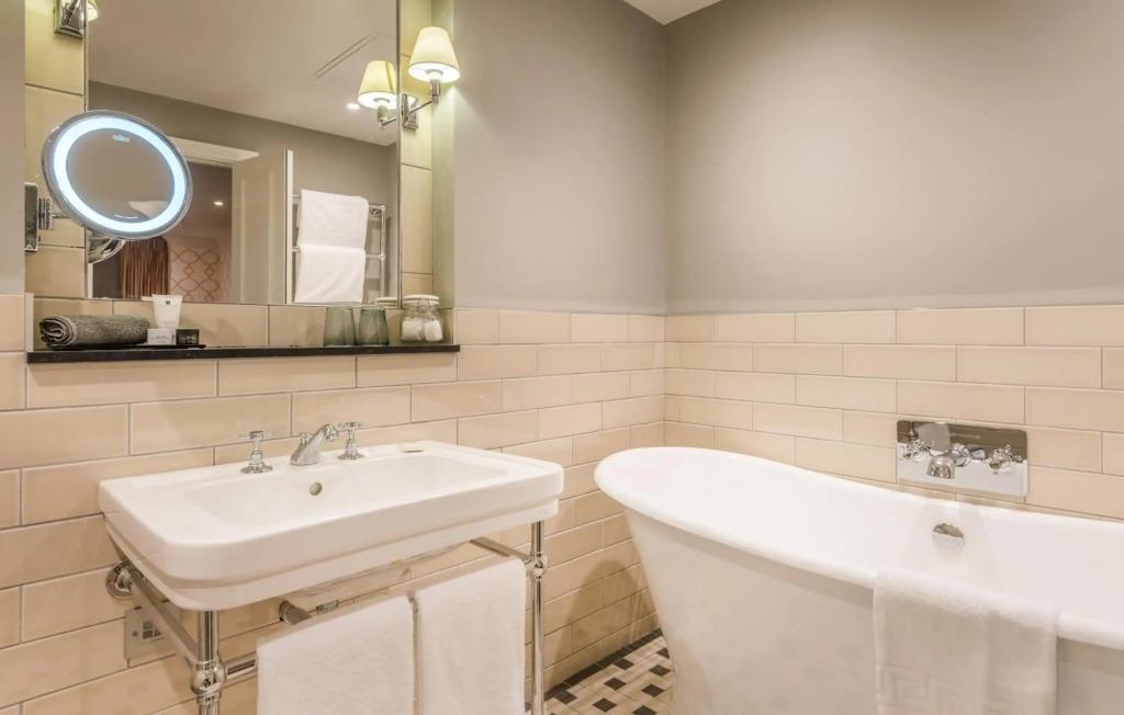 hotel image 35