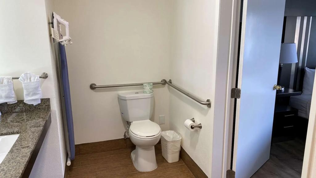 hotel image 13