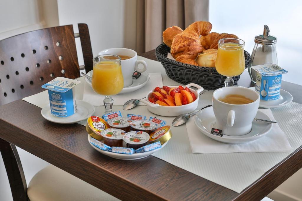 hotel image 10