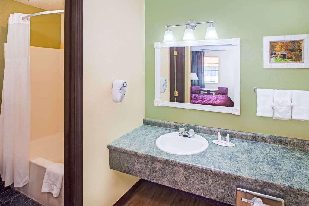 hotel image 12