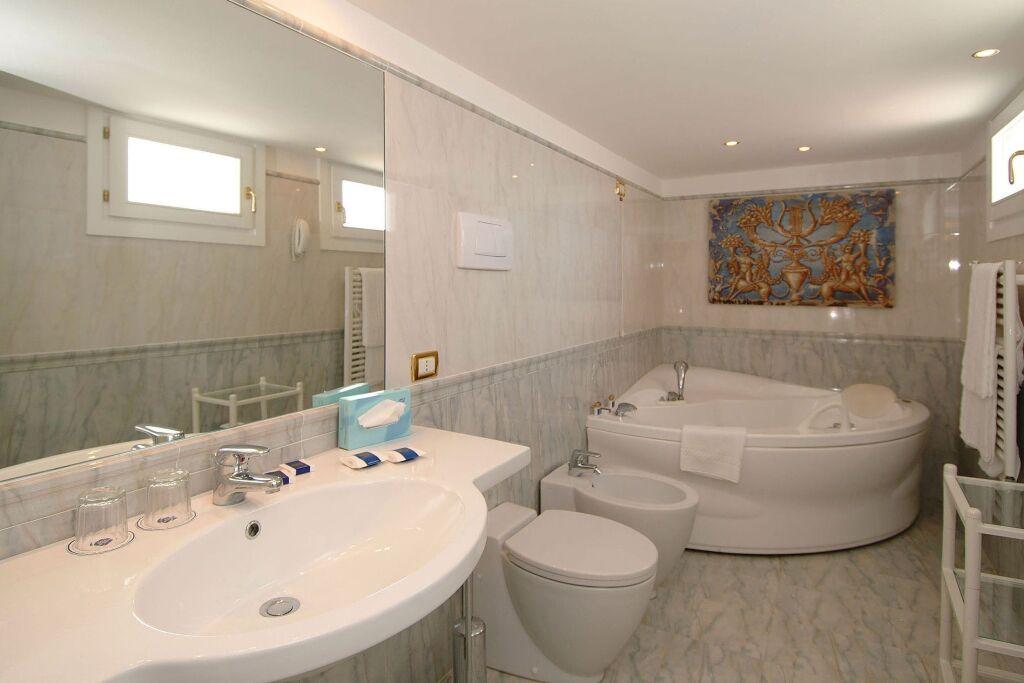 hotel image 21