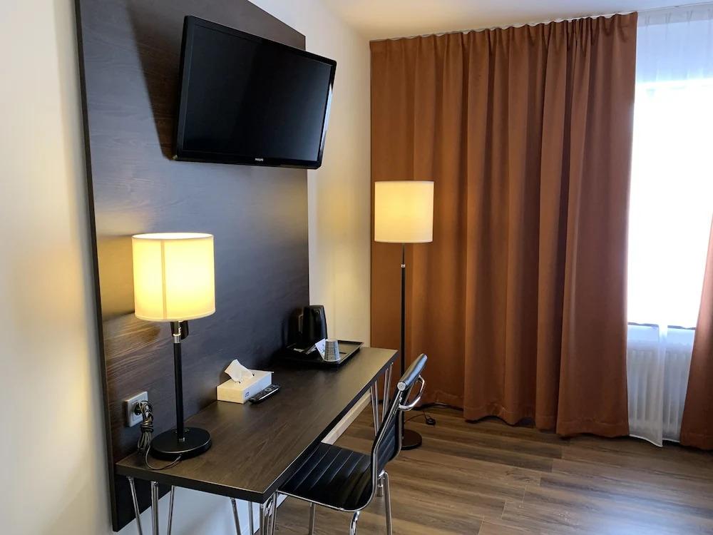 hotel image 10
