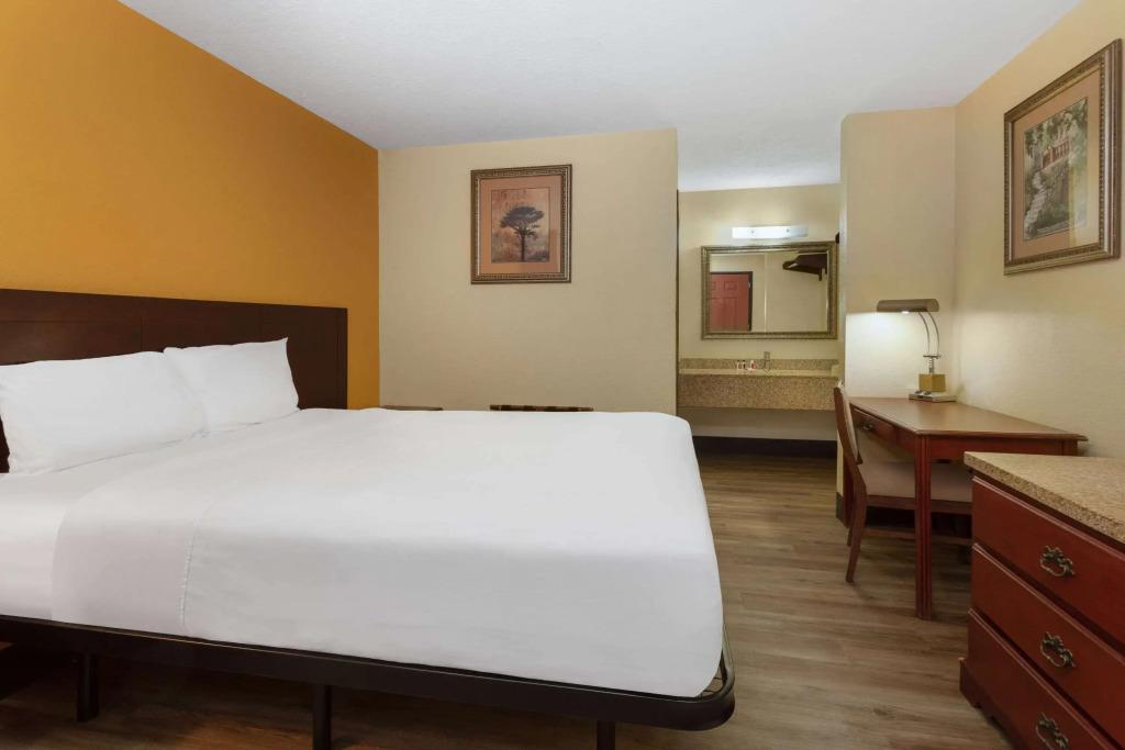 hotel image 11