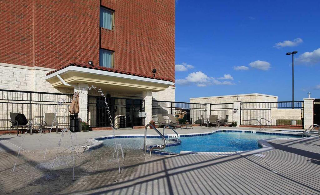 hotel image 32