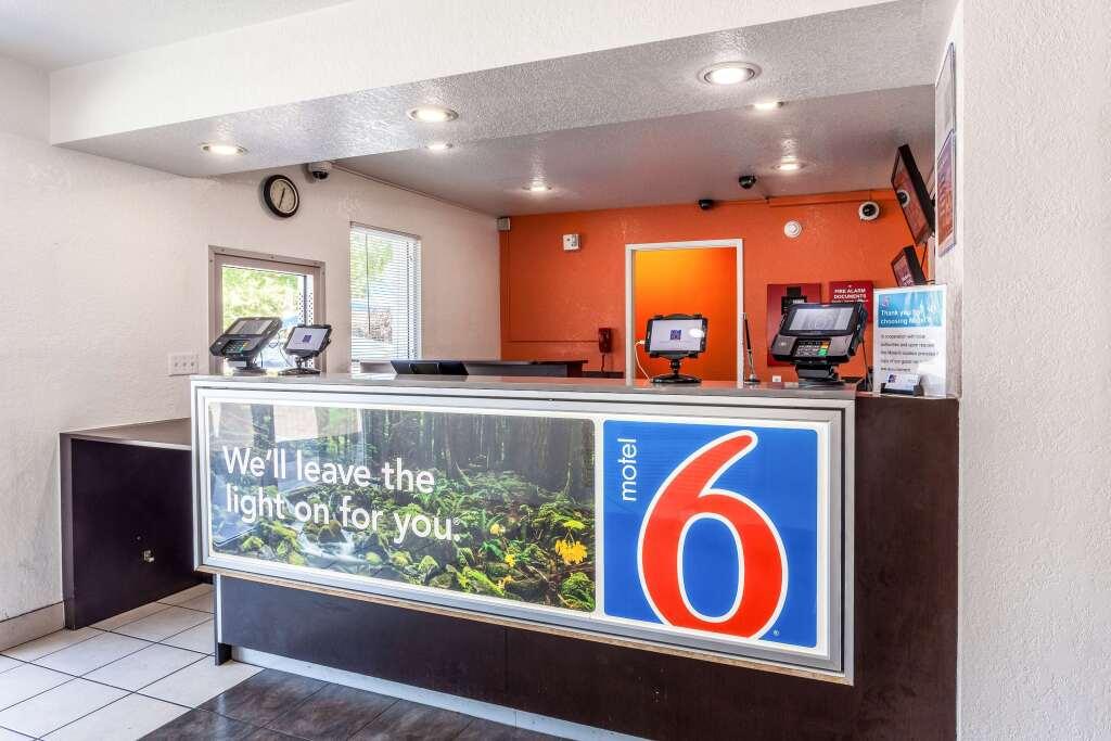 hotel image 16