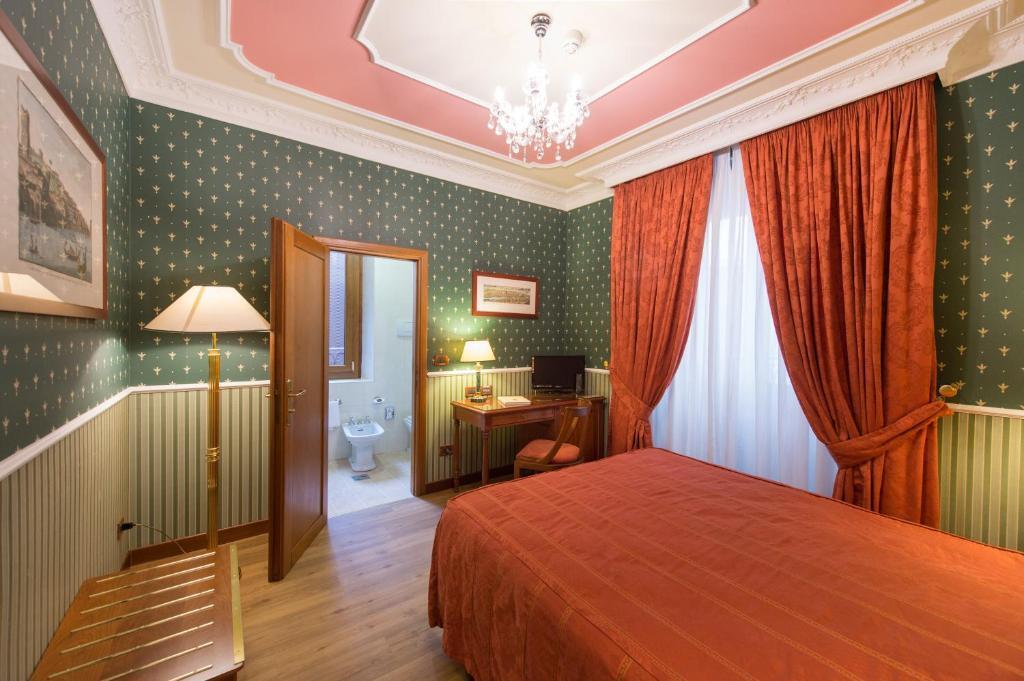 hotel image 12
