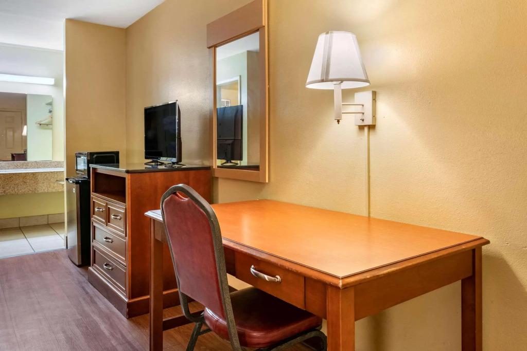 hotel image 1024