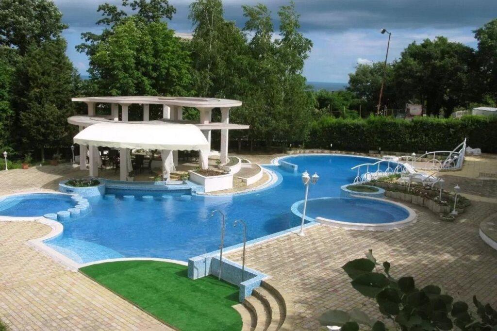 hotel image 7