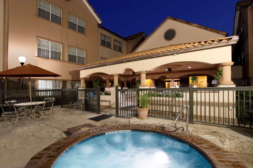 hotel image 28