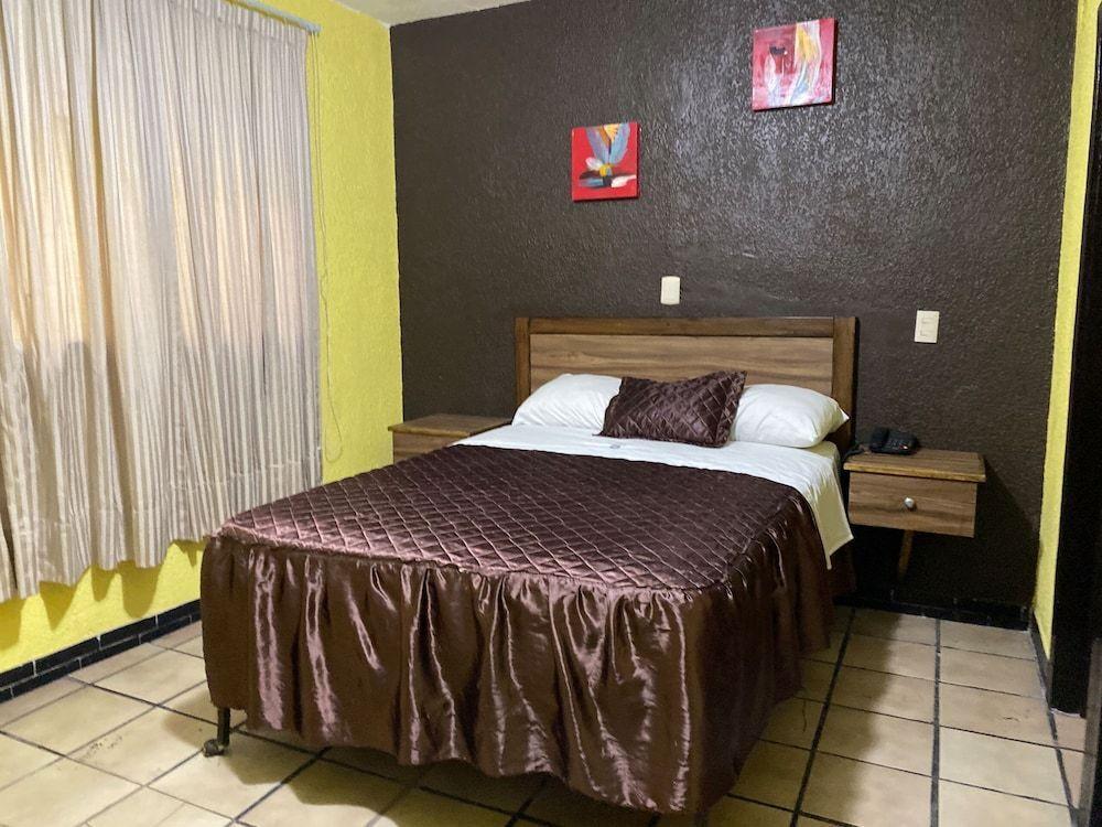 hotel image 10