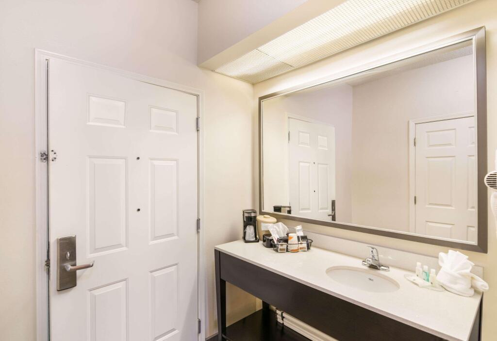 hotel image 35