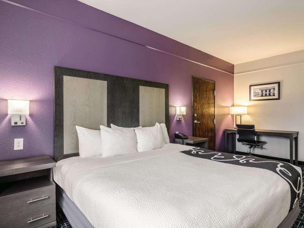 hotel image 16
