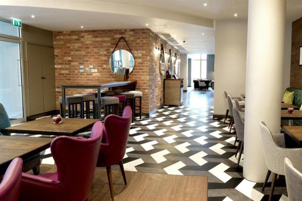 hotel image 11