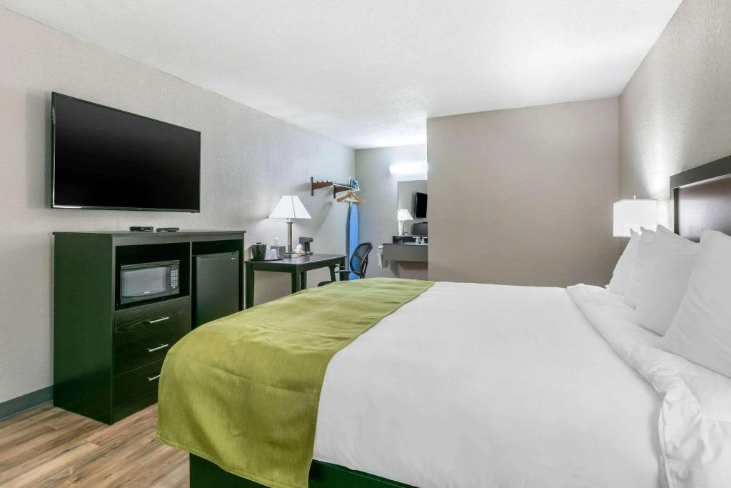 hotel image 16