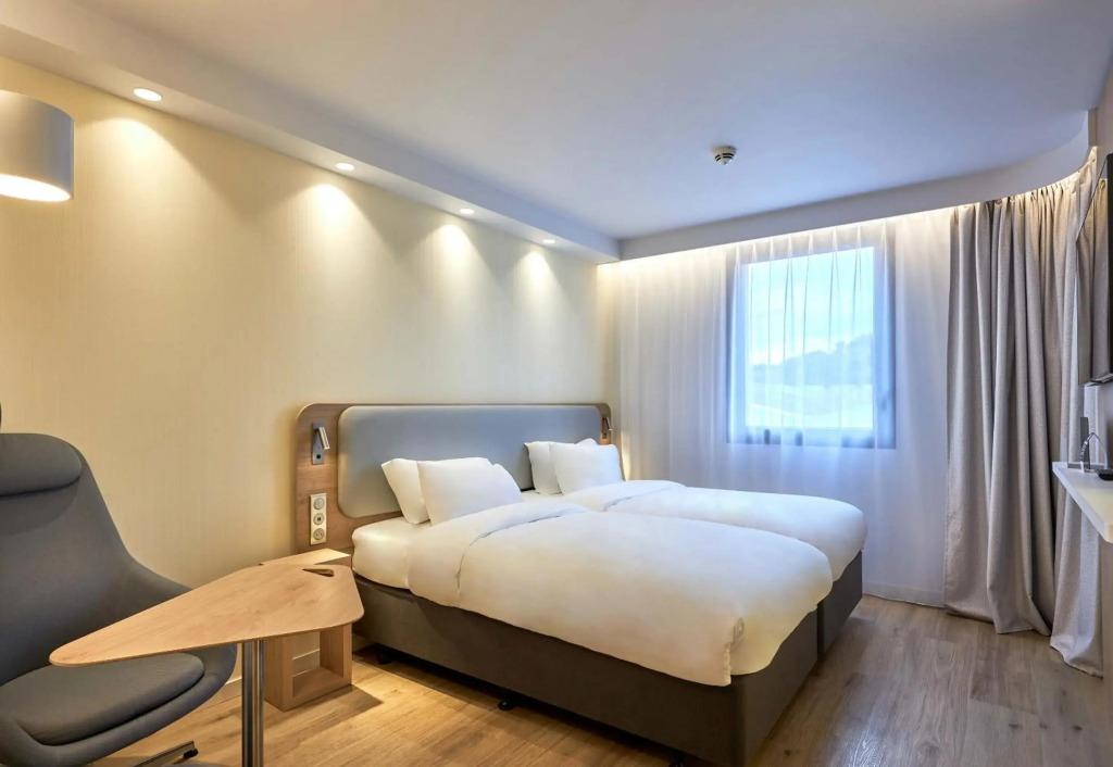 hotel image 11