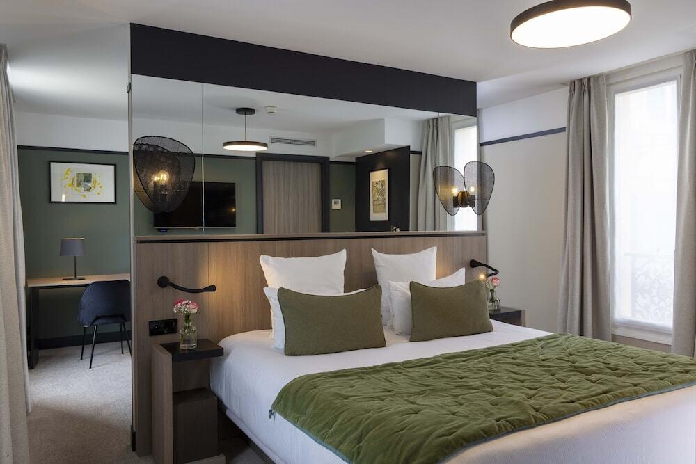 hotel image 13