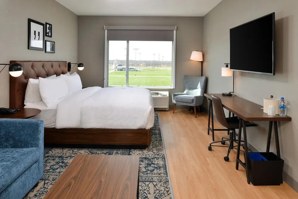 hotel image 13