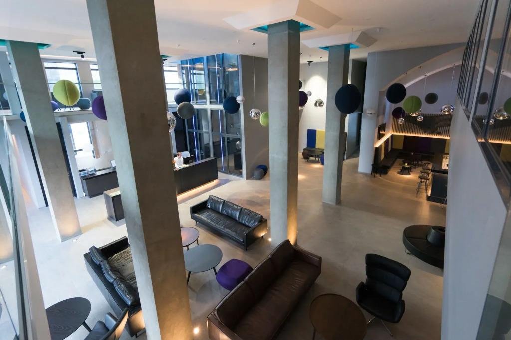hotel image 16