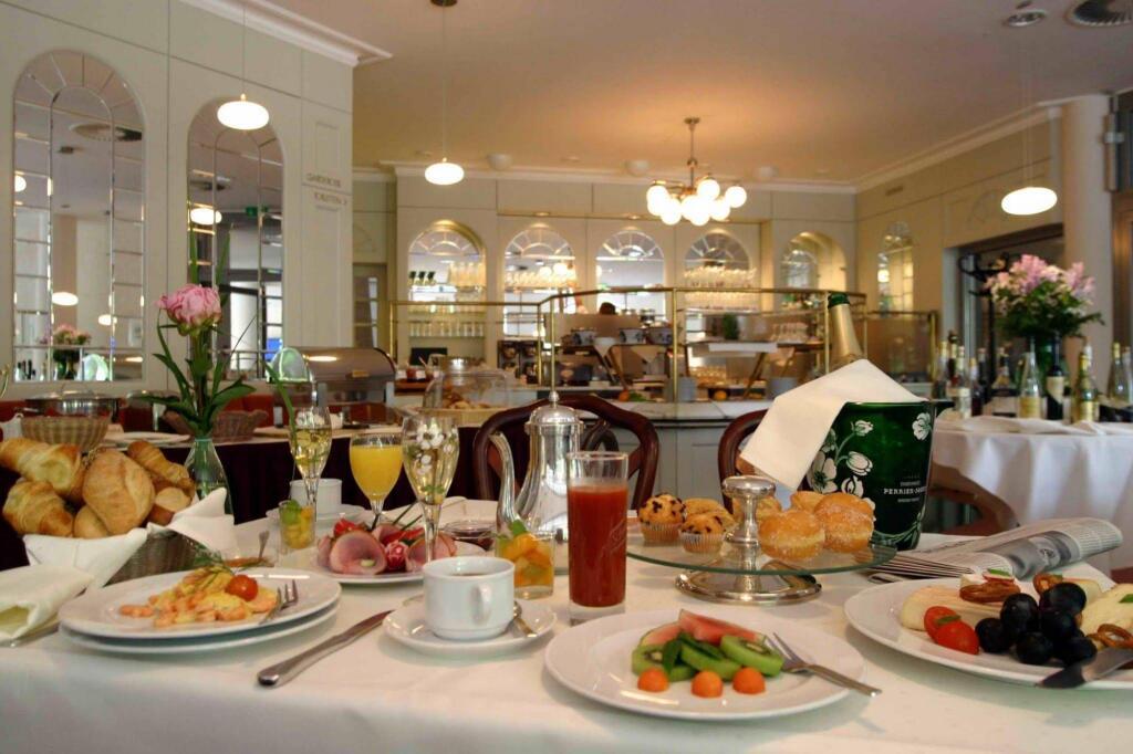 hotel image 8