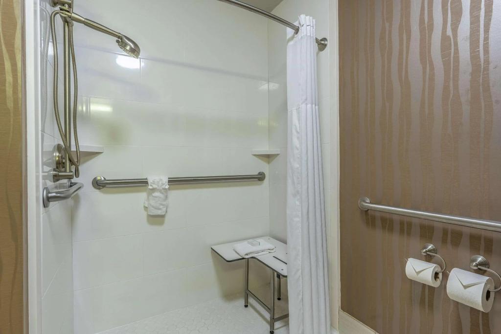 hotel image 16