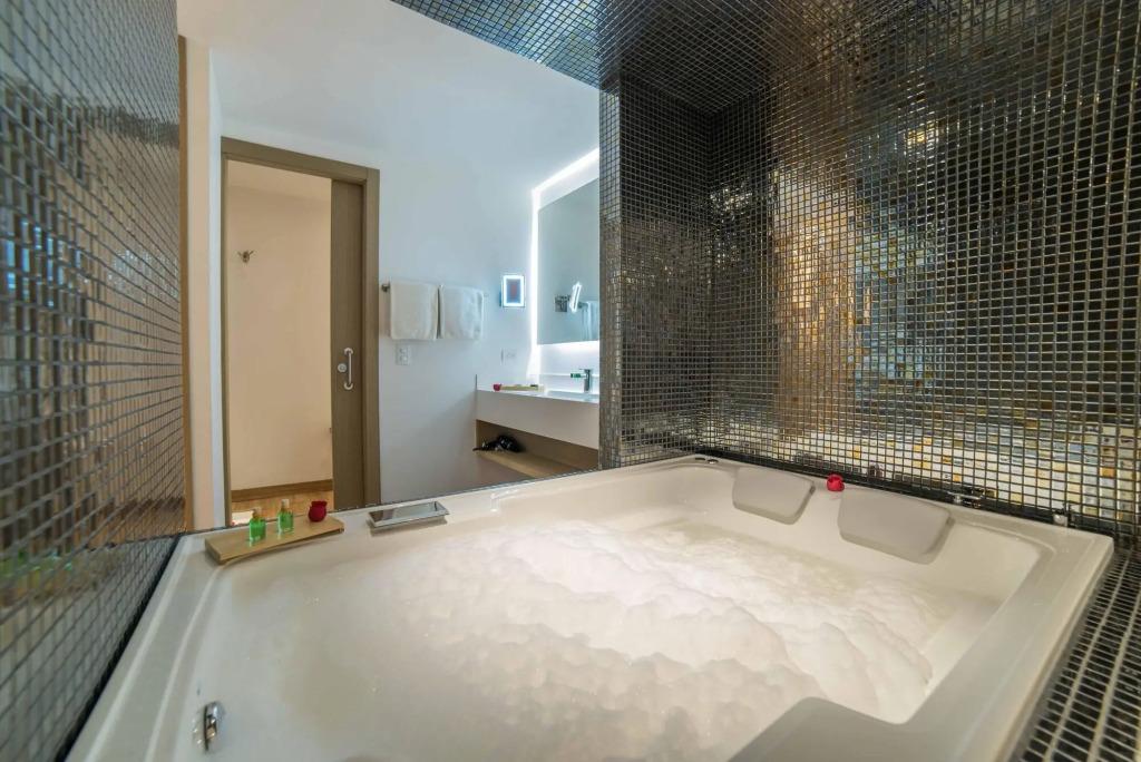 hotel image 24