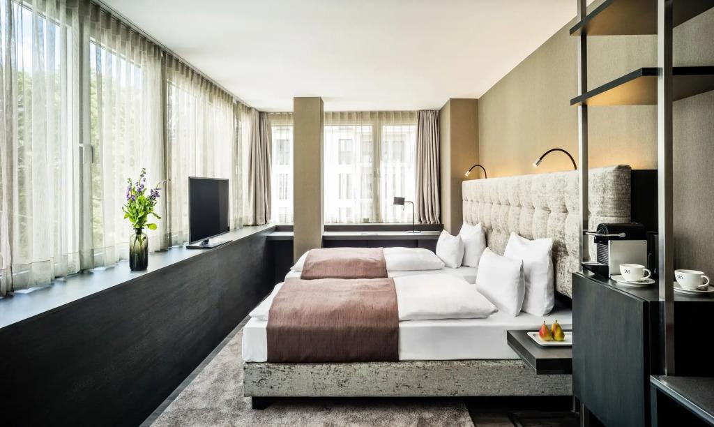 hotel image 10