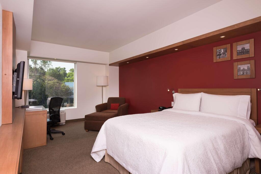 hotel image 7