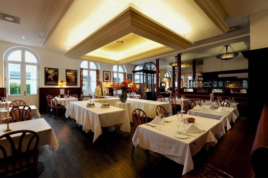hotel image 13