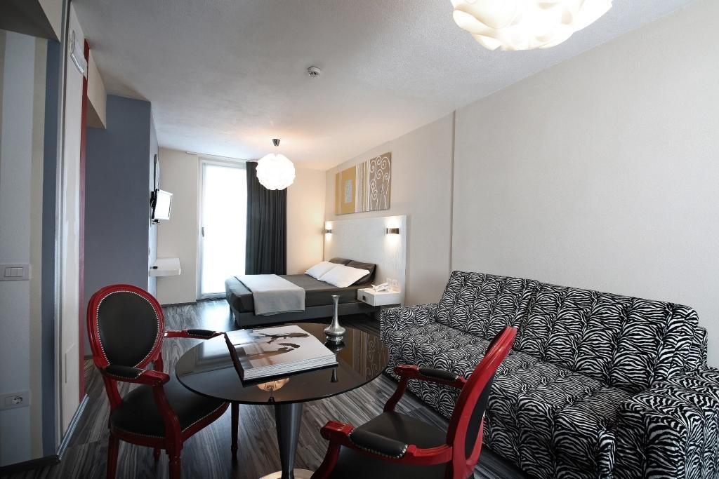 hotel image 13