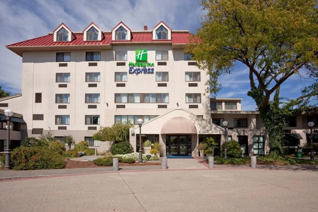 hotel image 9