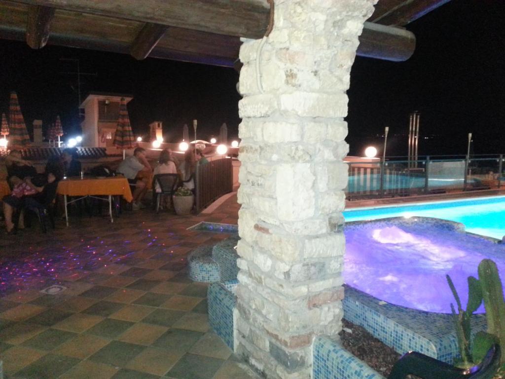 hotel image 13