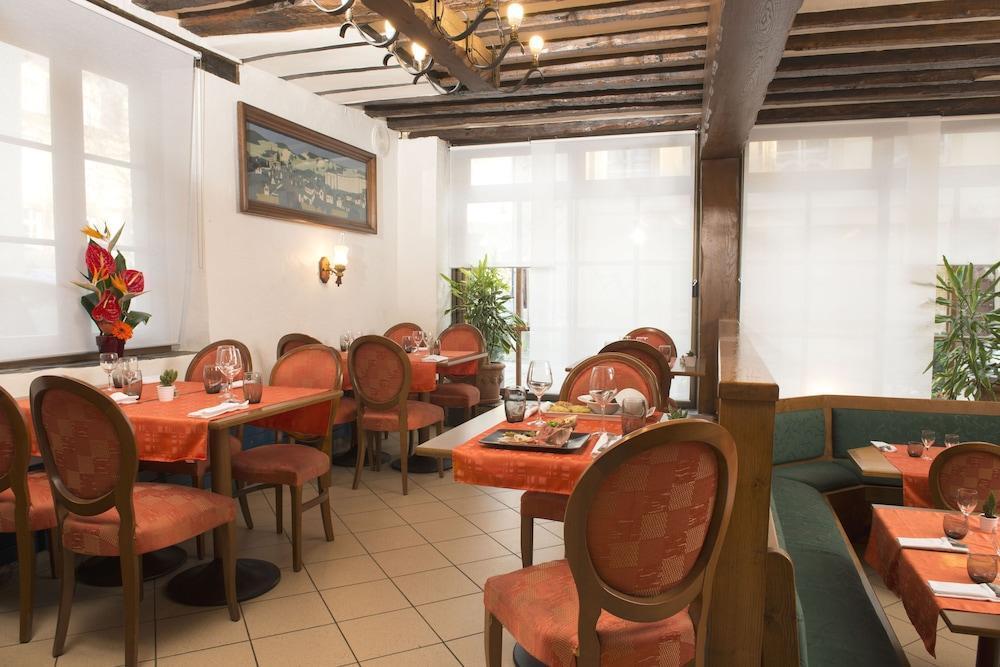 hotel image 16