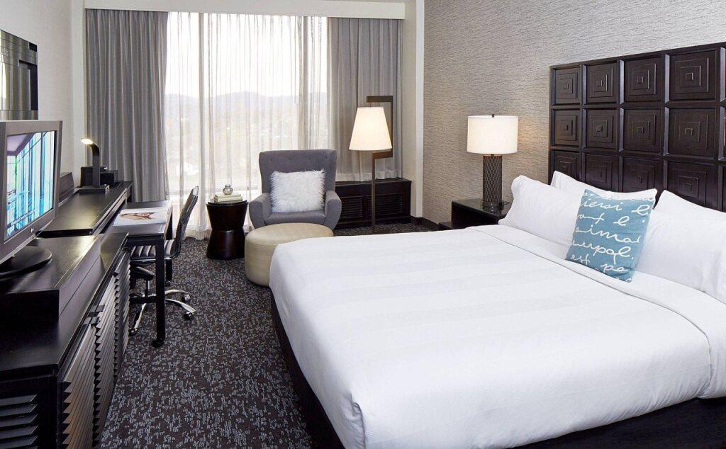 hotel image 16