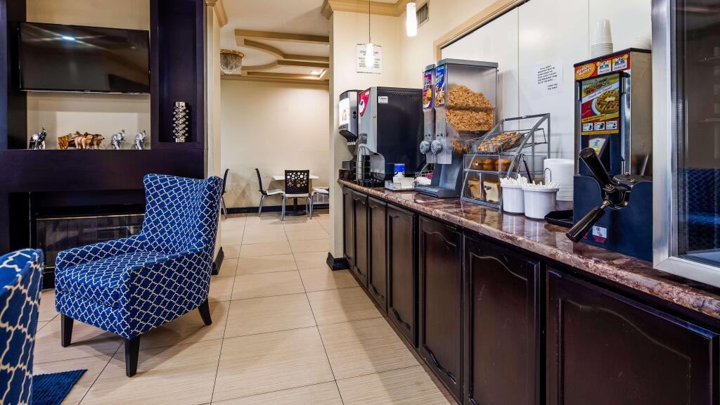 hotel image 10