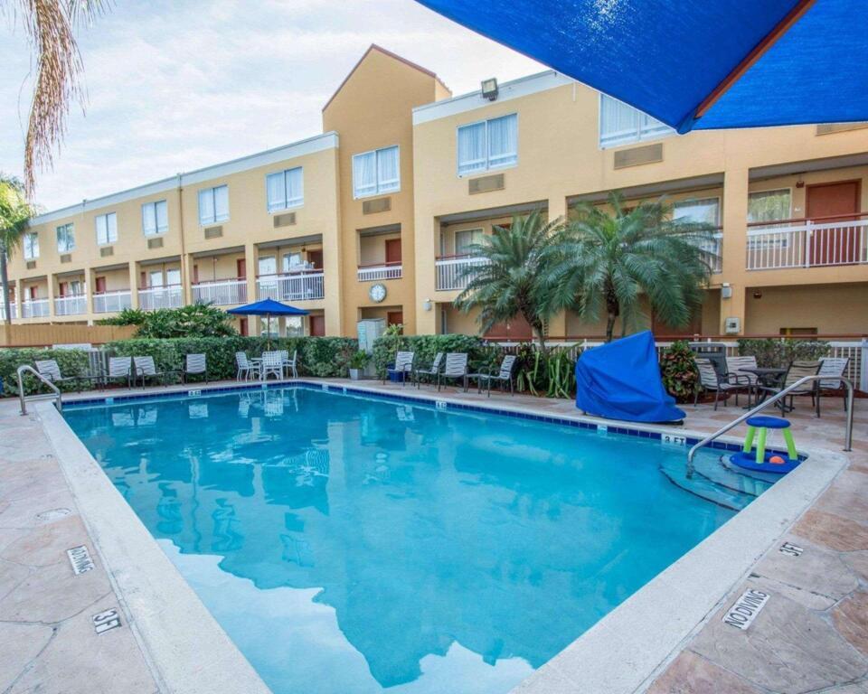 hotel image 8