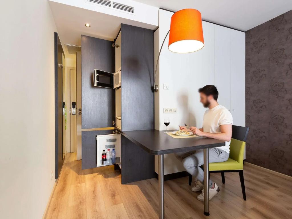 hotel image 13