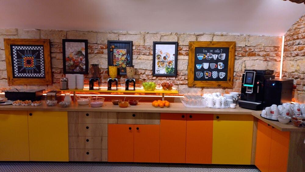 hotel image 13