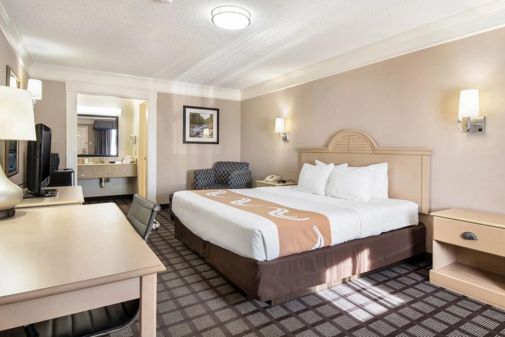 hotel image 18